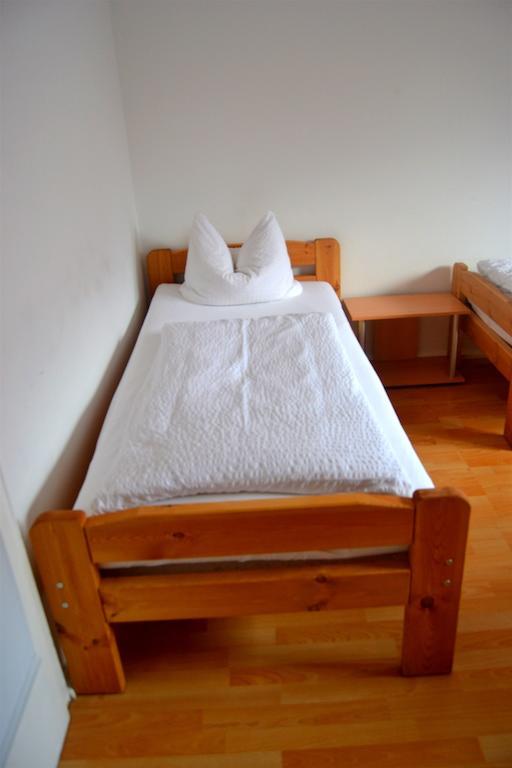 Gastehaus Sebastian Guest House Erding Exterior foto
