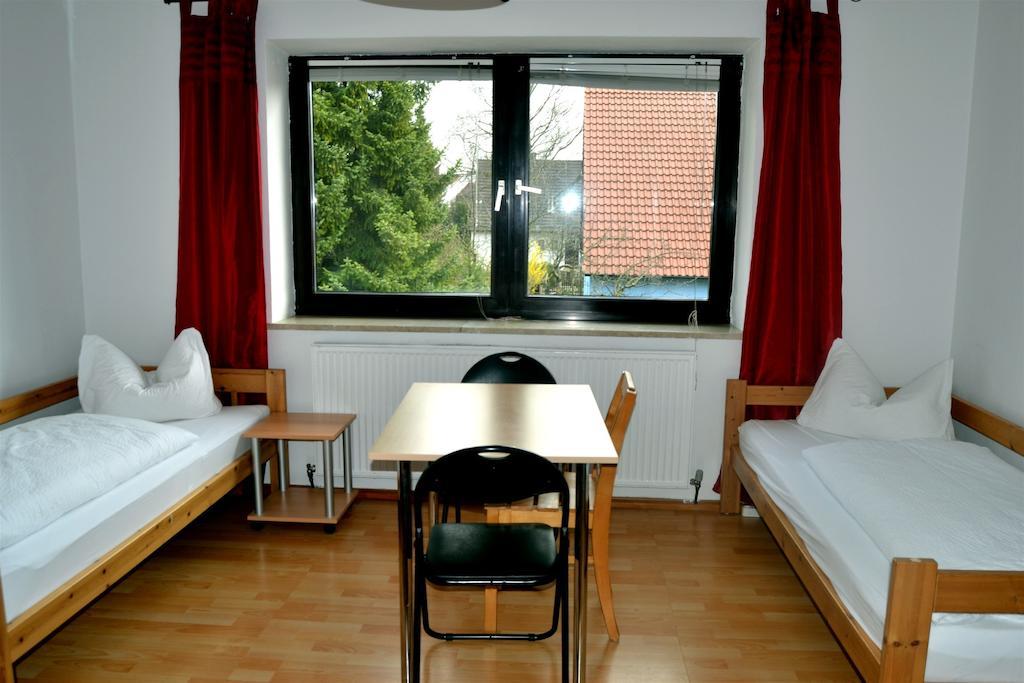 Gastehaus Sebastian Guest House Erding Cameră foto